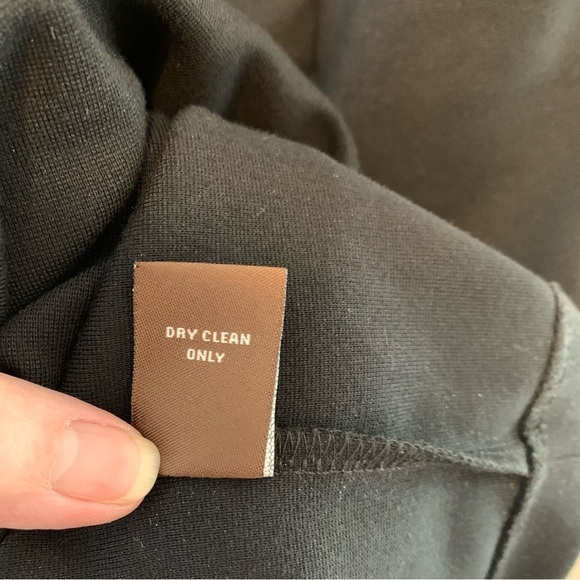 Adrienne Vittadini, black cocktail dress, size 6P - Picture 8 of 8